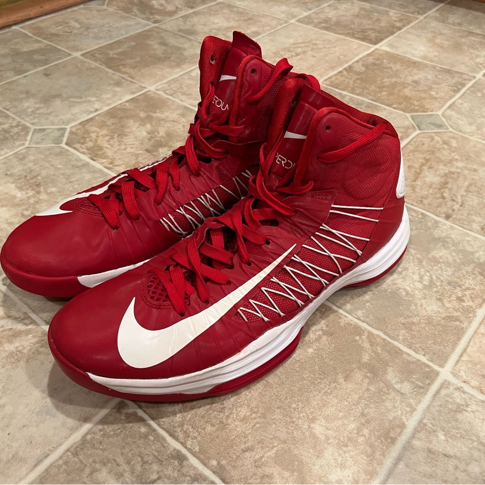 Nike Hyperdunk 2012 - image 1